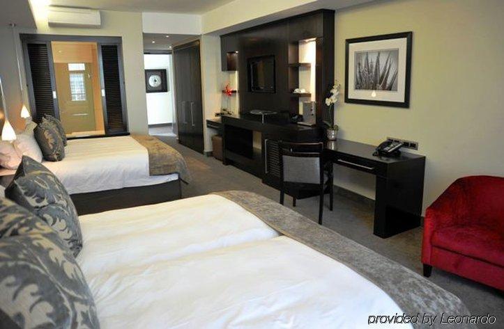 The Fairway Hotel, Spa & Golf Resort Randburg Ruang foto