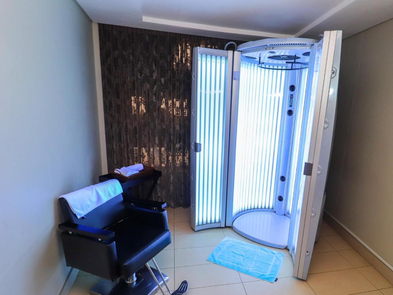 The Fairway Hotel, Spa & Golf Resort Randburg Bagian luar foto
