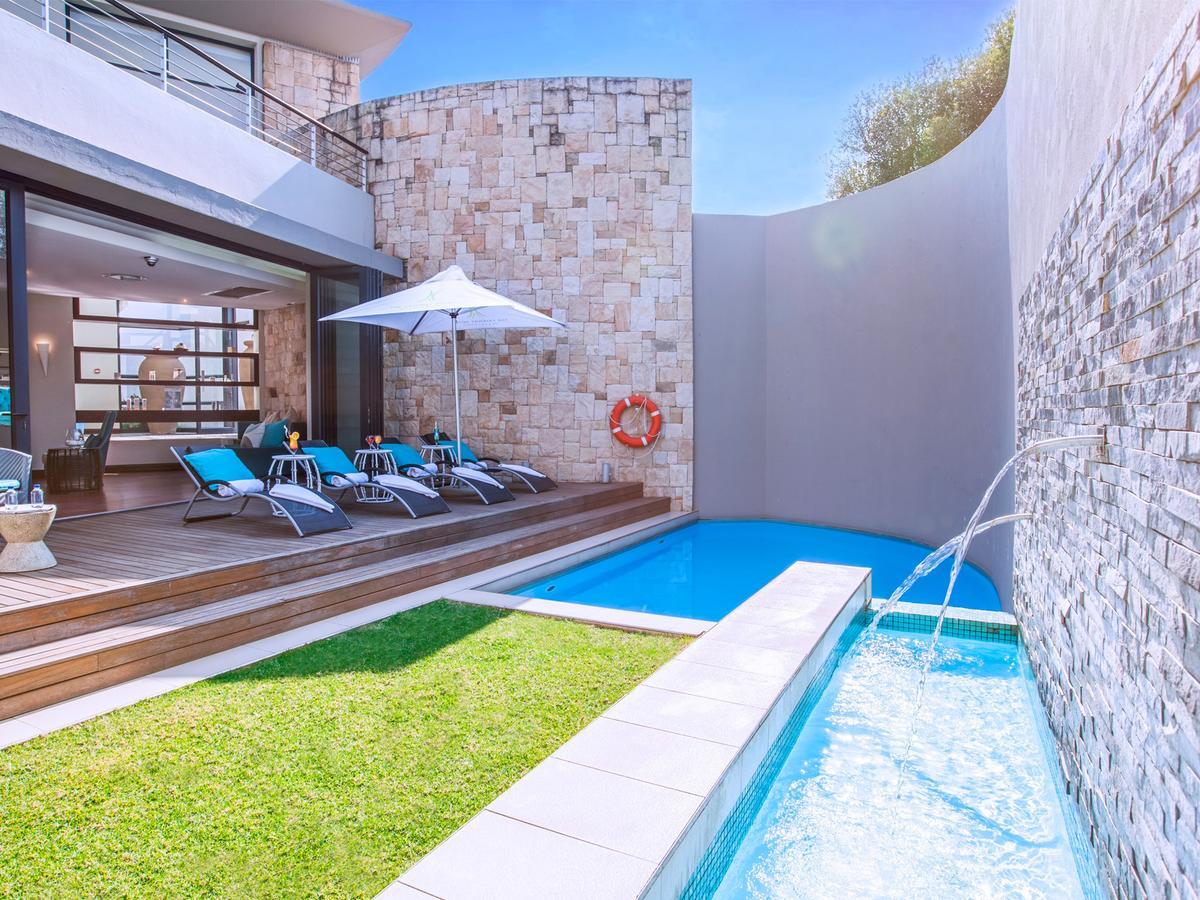 The Fairway Hotel, Spa & Golf Resort Randburg Bagian luar foto