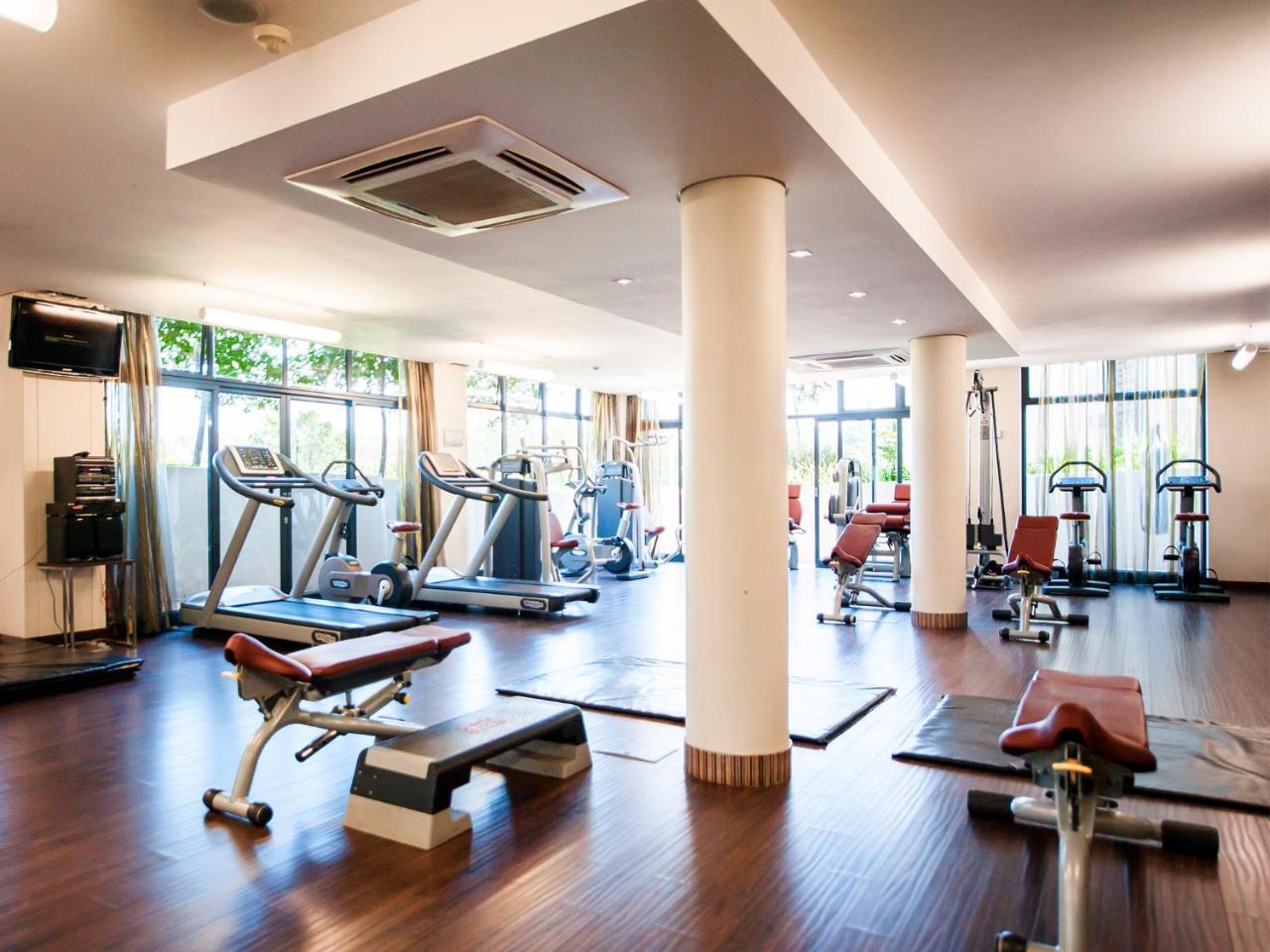 The Fairway Hotel, Spa & Golf Resort Randburg Bagian luar foto