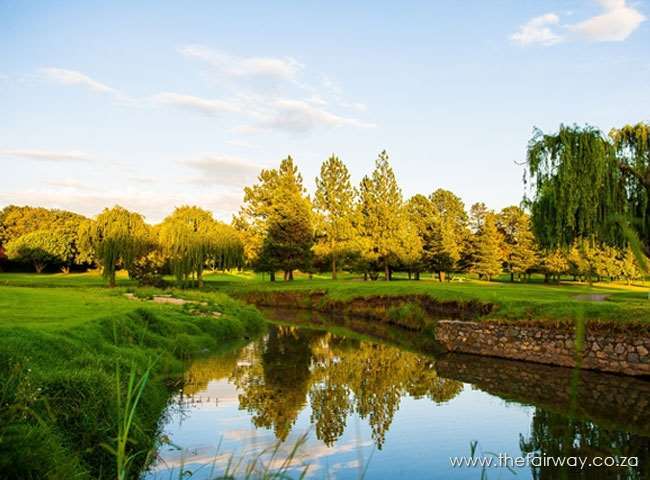 The Fairway Hotel, Spa & Golf Resort Randburg Bagian luar foto